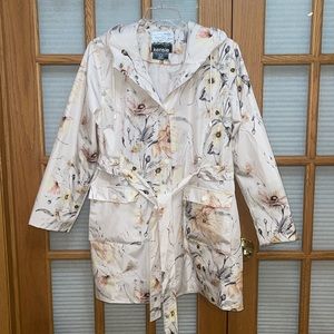 NWOT XXL Floral Raincoat / Trench coat